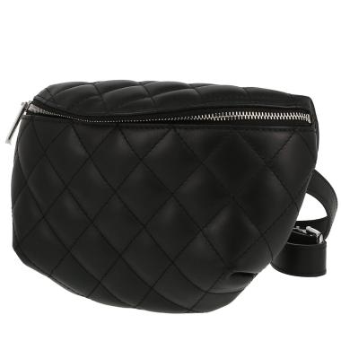 Pochette-ceinture Chanel  Pochette ceinture en cuir matelassé noir
