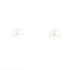 Paire de boucles d'oreilles Mikimoto  en or blanc et perles de culture des Mers du Sud (12 mm) - 360 thumbnail
