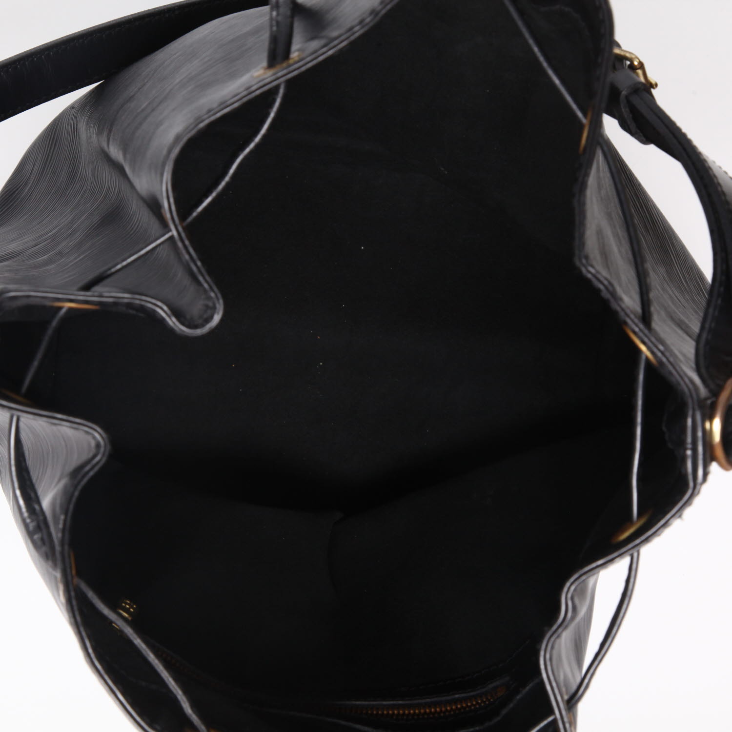 Louis Vuitton  Grand Noé shopping bag  in black epi leather - Detail D3