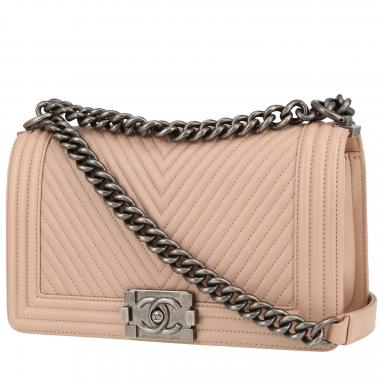 Borsa a tracolla Chanel  Boy in pelle trapuntata beige