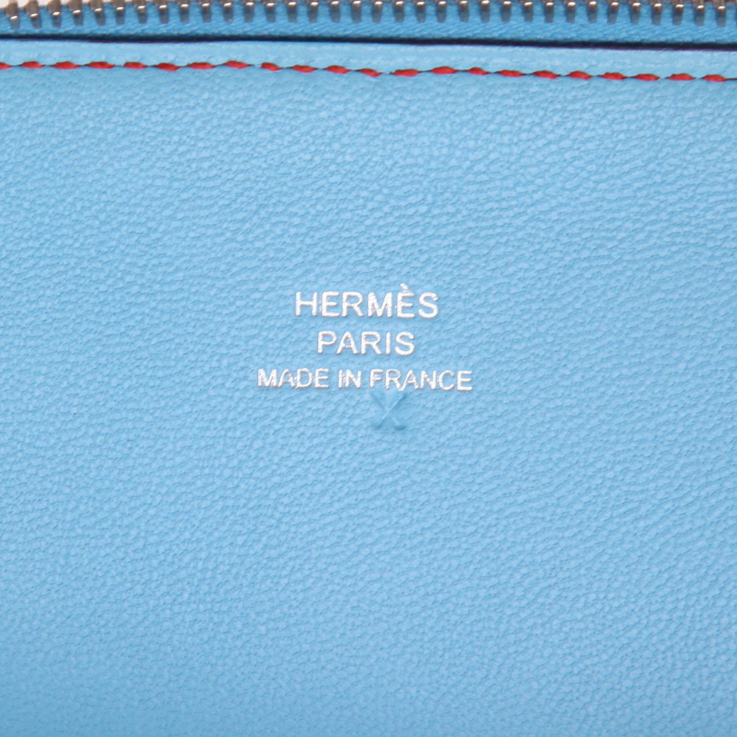 Pochette Hermès  In-The-Loop in pelle Mysore blu Celeste - Detail D2