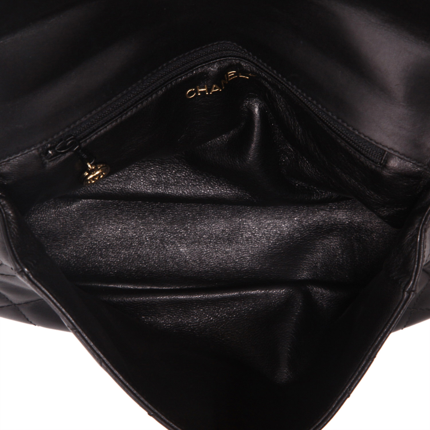 Sac à main Chanel  Timeless Classic en cuir matelassé noir - Detail D3