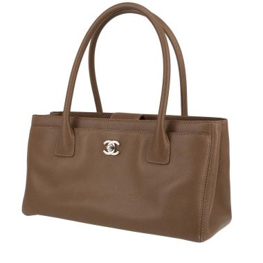 Bolso de mano Chanel   en cuero granulado color topo