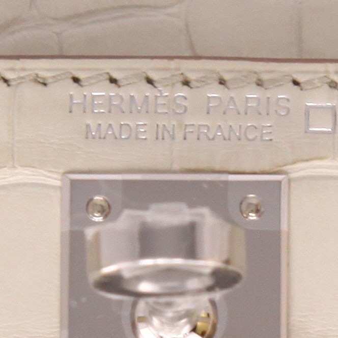 Sac à main Hermès  Kelly 20 cm en alligator Gris-Béton - Detail D2