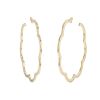 Chanel Profil de Camélia large model earrings in yellow gold - 00pp thumbnail