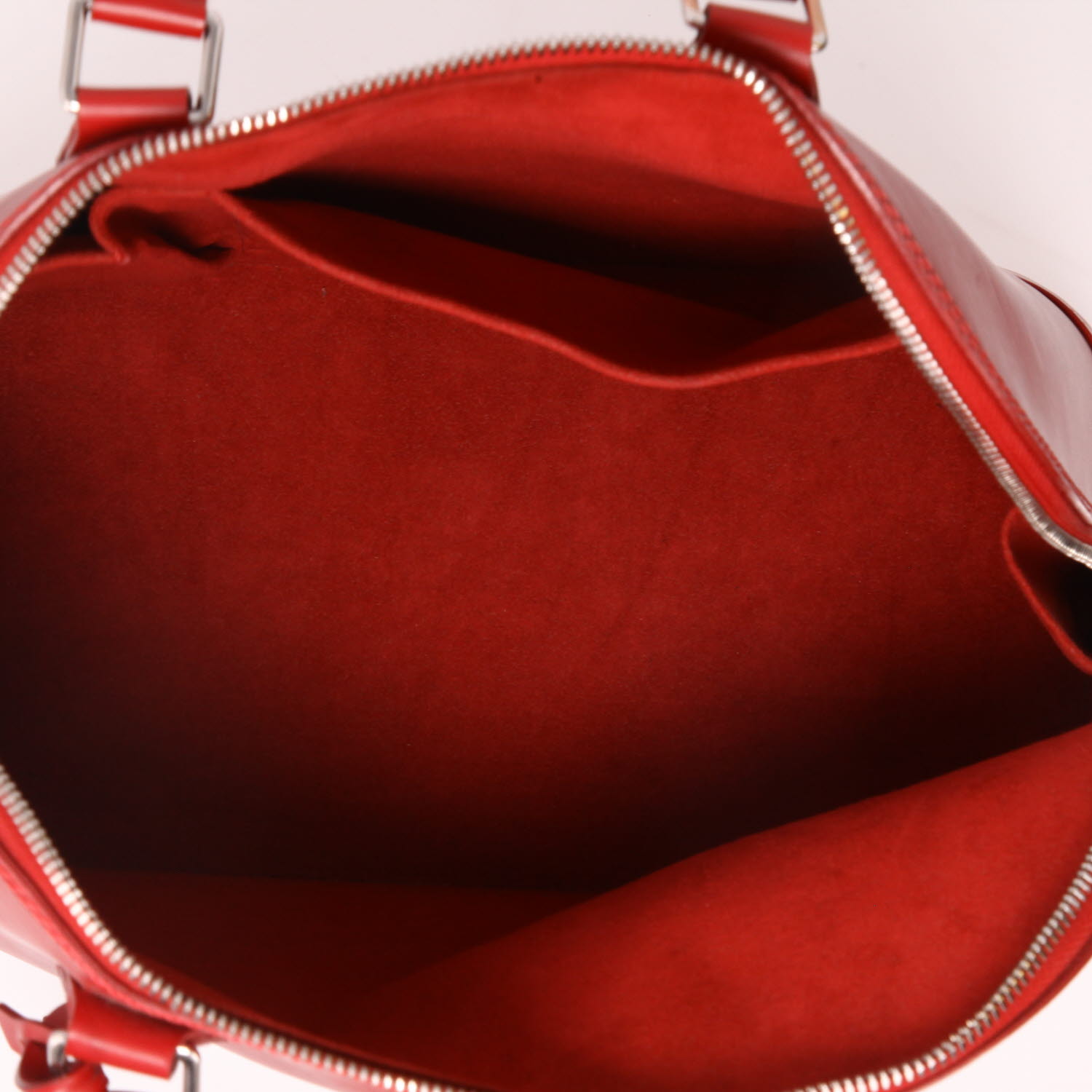 Bolso de mano Louis Vuitton  Alma en cuero Epi rojo - Detail D3