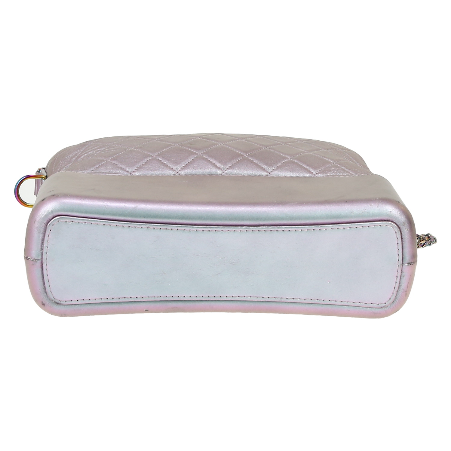 Sac bandoulière Chanel  Gabrielle  grand modèle  en cuir matelassé violet - Detail D1