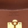 Bolso de mano Hermès  Birkin 35 cm en cuero Barenia color oro y lona beige - Detail D2 thumbnail