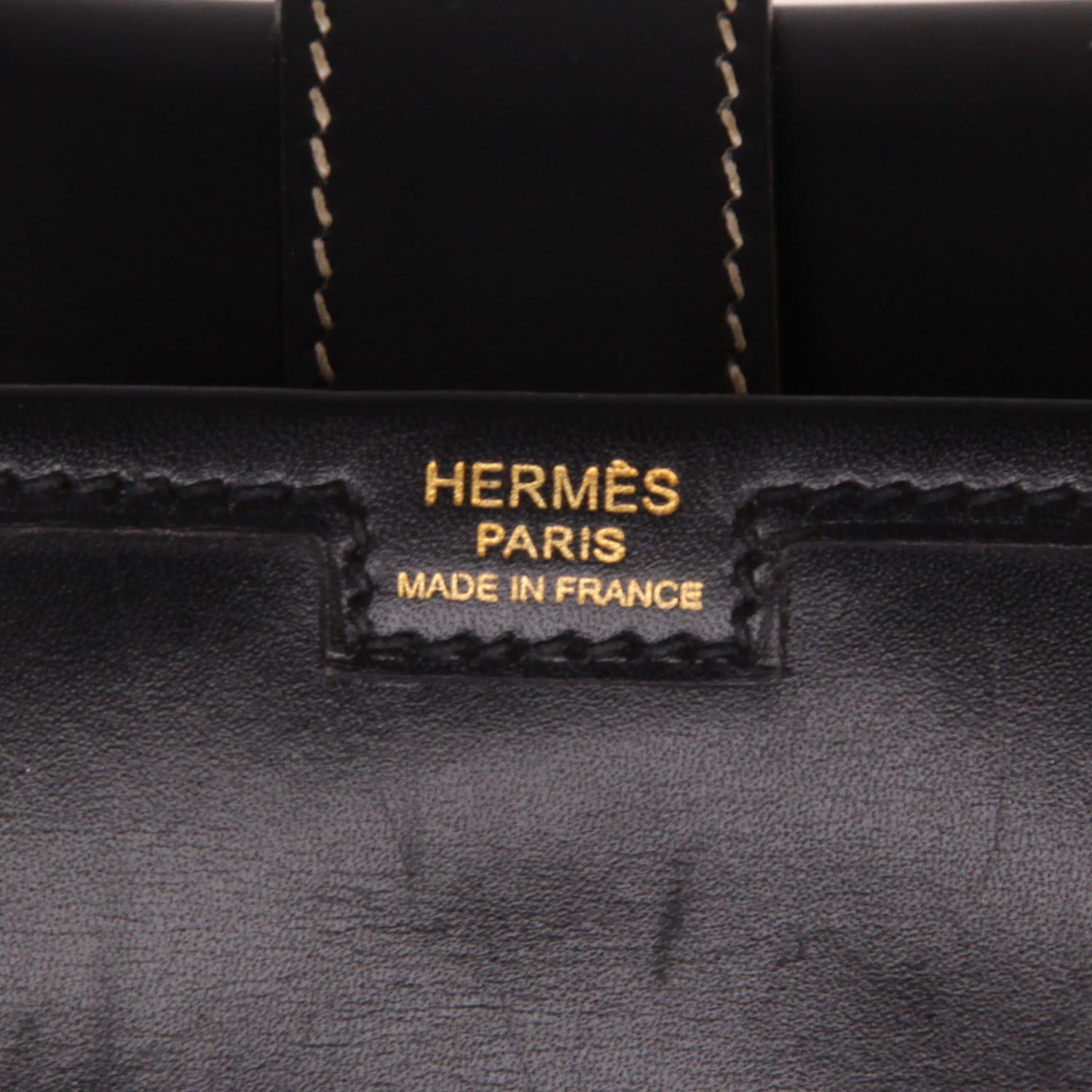 Bolsito de mano Hermès  Jige en cuero box negro - Detail D2