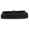 Sac à main Chanel  Vintage en cuir matelassé noir - Detail D1 thumbnail
