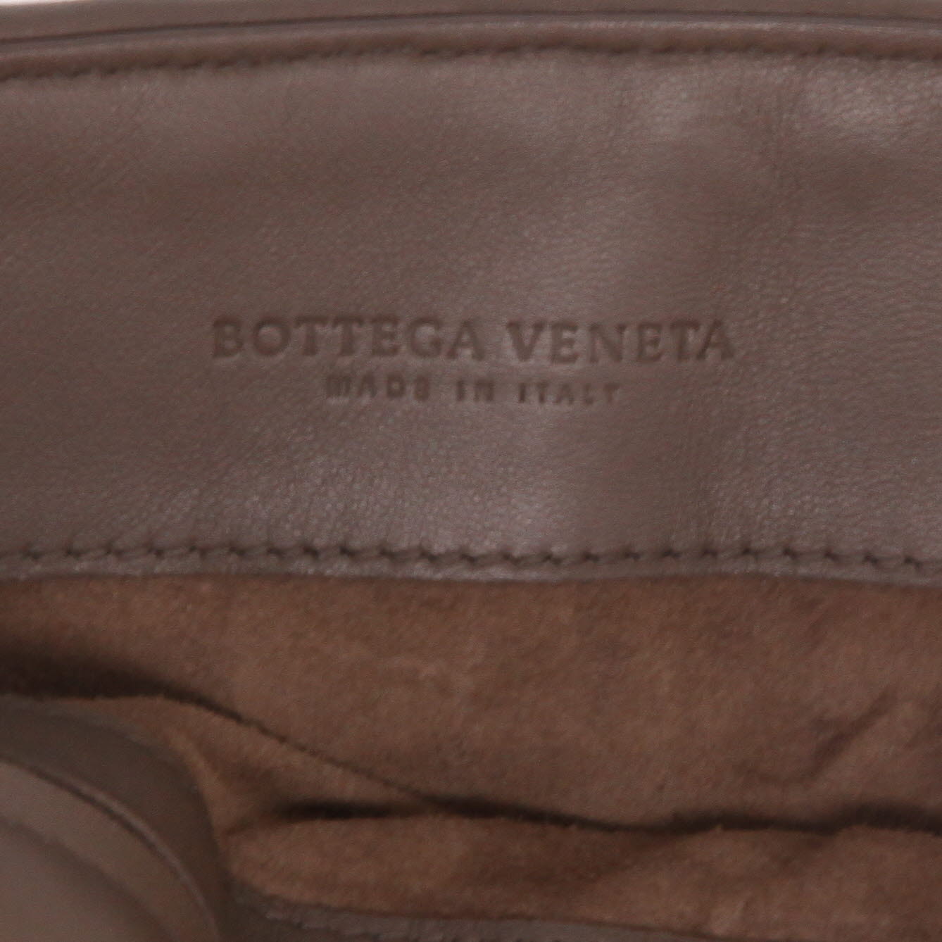 Sac bandoulière Bottega Veneta   en cuir tressé taupe - Detail D2