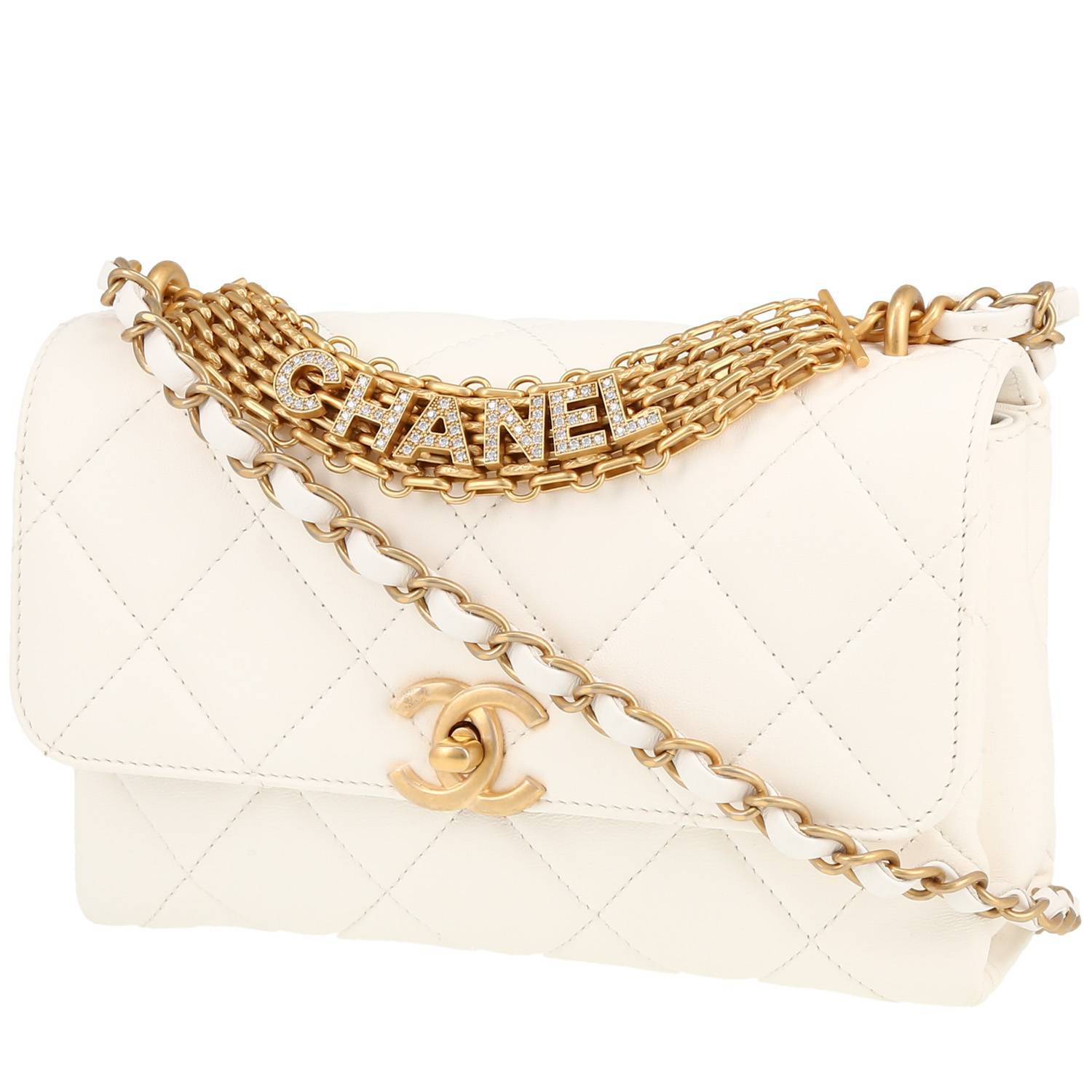 Bolso de mano Chanel   en cuero acolchado blanco