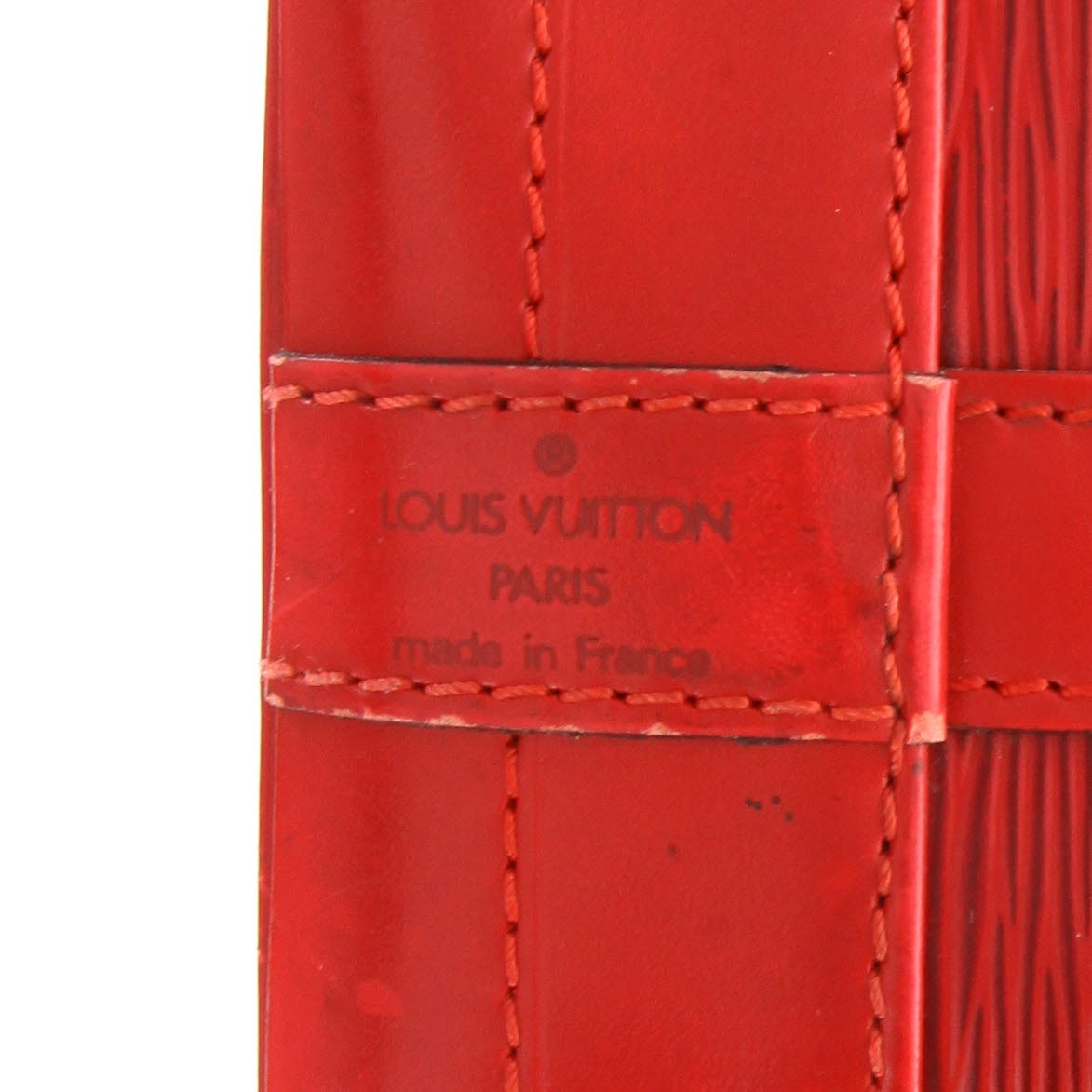 Sac porté épaule Louis Vuitton  Noé en cuir épi rouge - Detail D2