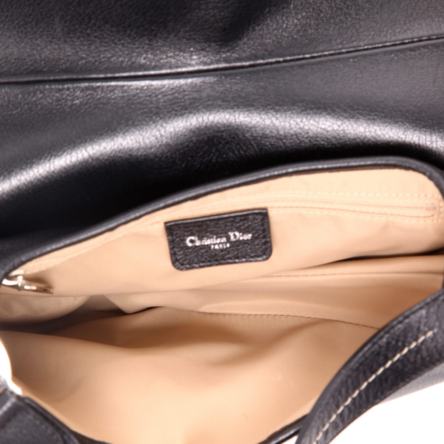 Sac à main Dior  Saddle en cuir noir - Detail D3
