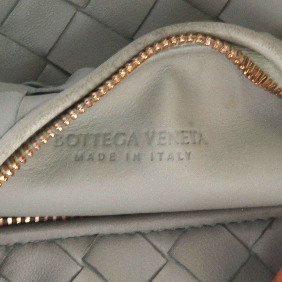 Bolso de mano Bottega Veneta  Mini Jodie en cuero intrecciato verde agua - Detail D2