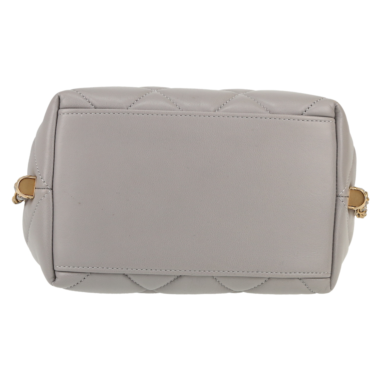 Chanel Seau handba  in grey quilted leather - Detail D1