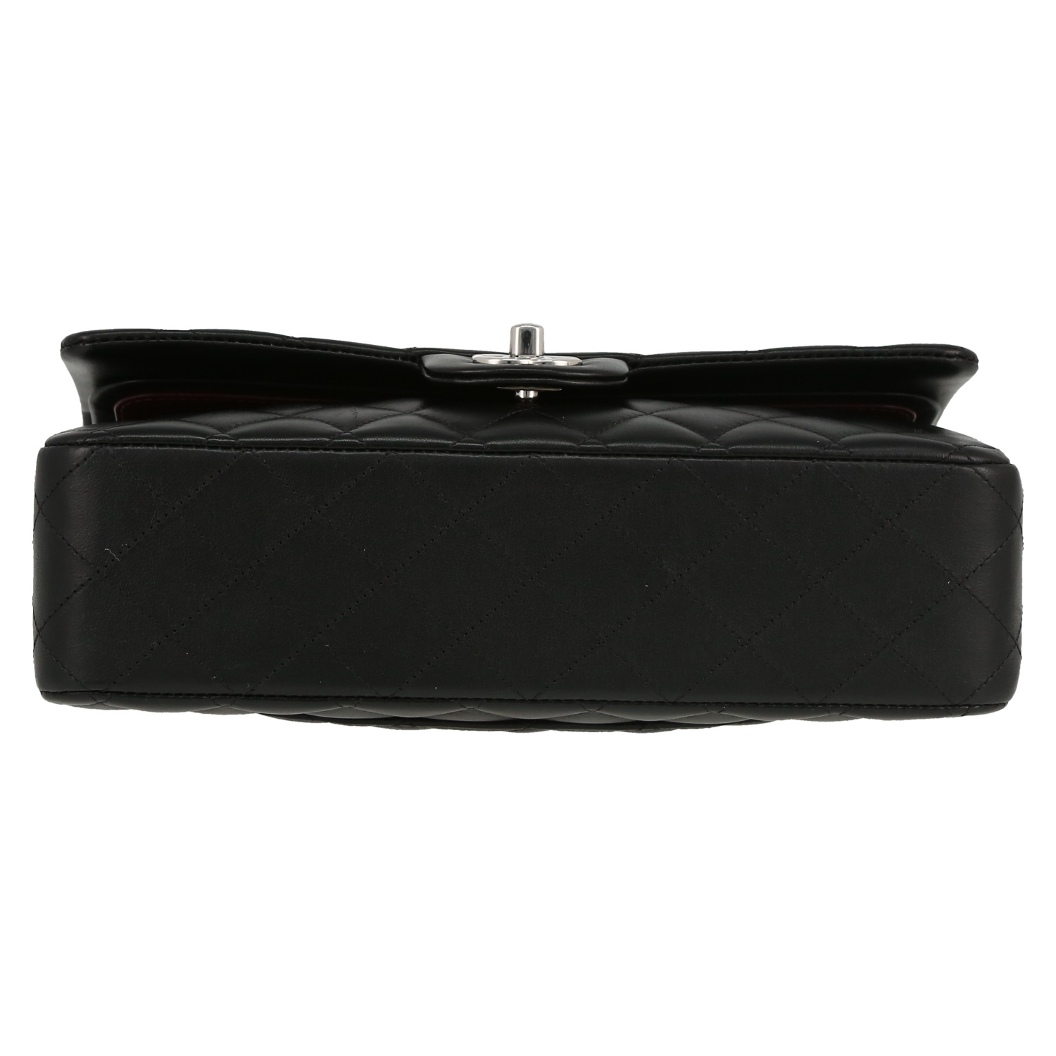 Sac à main Chanel  Timeless Classic en cuir matelassé noir - Detail D1