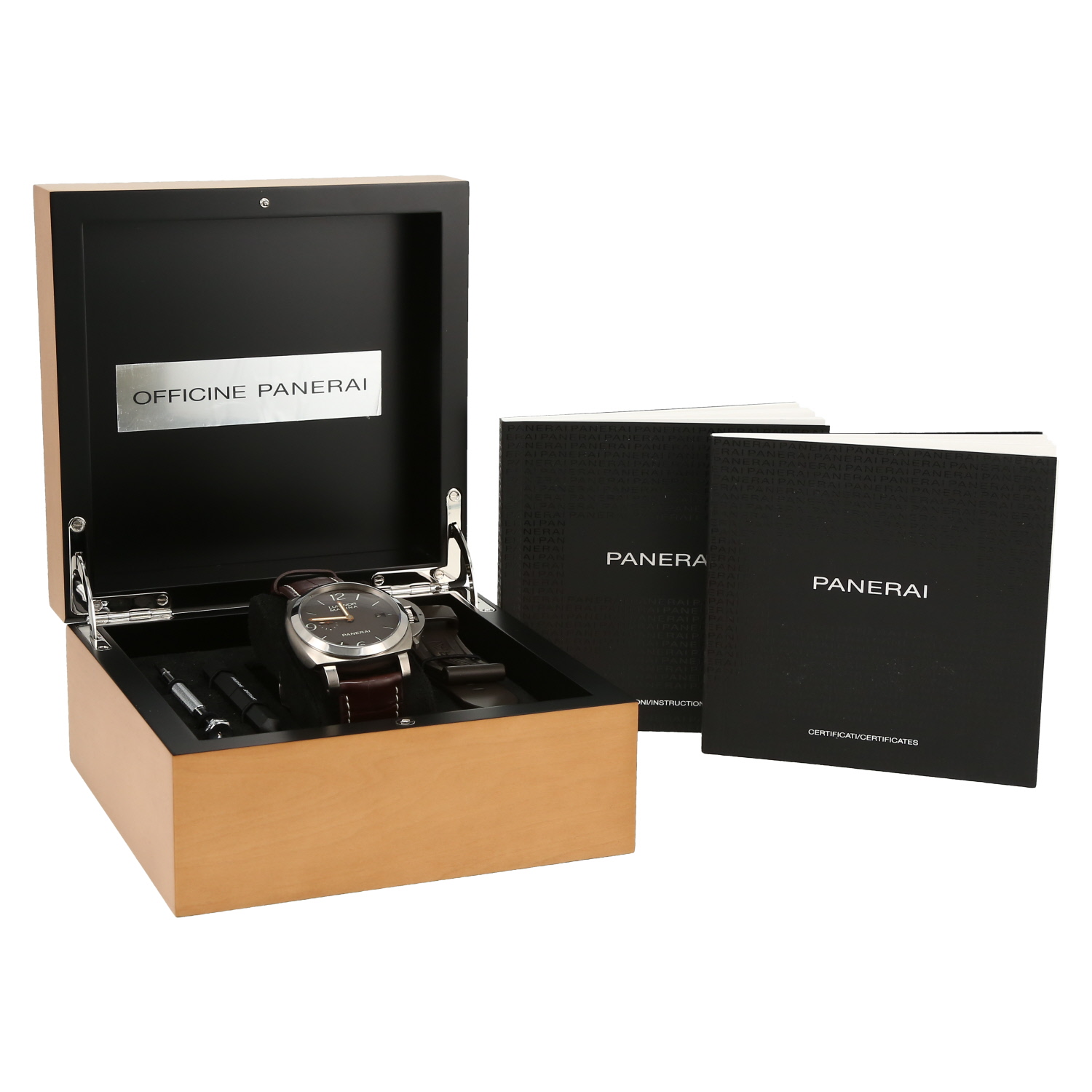 Montre Panerai Luminor Marina 1950 3 Days en titane Ref: PAM00351 Vers 2017 - Detail D2