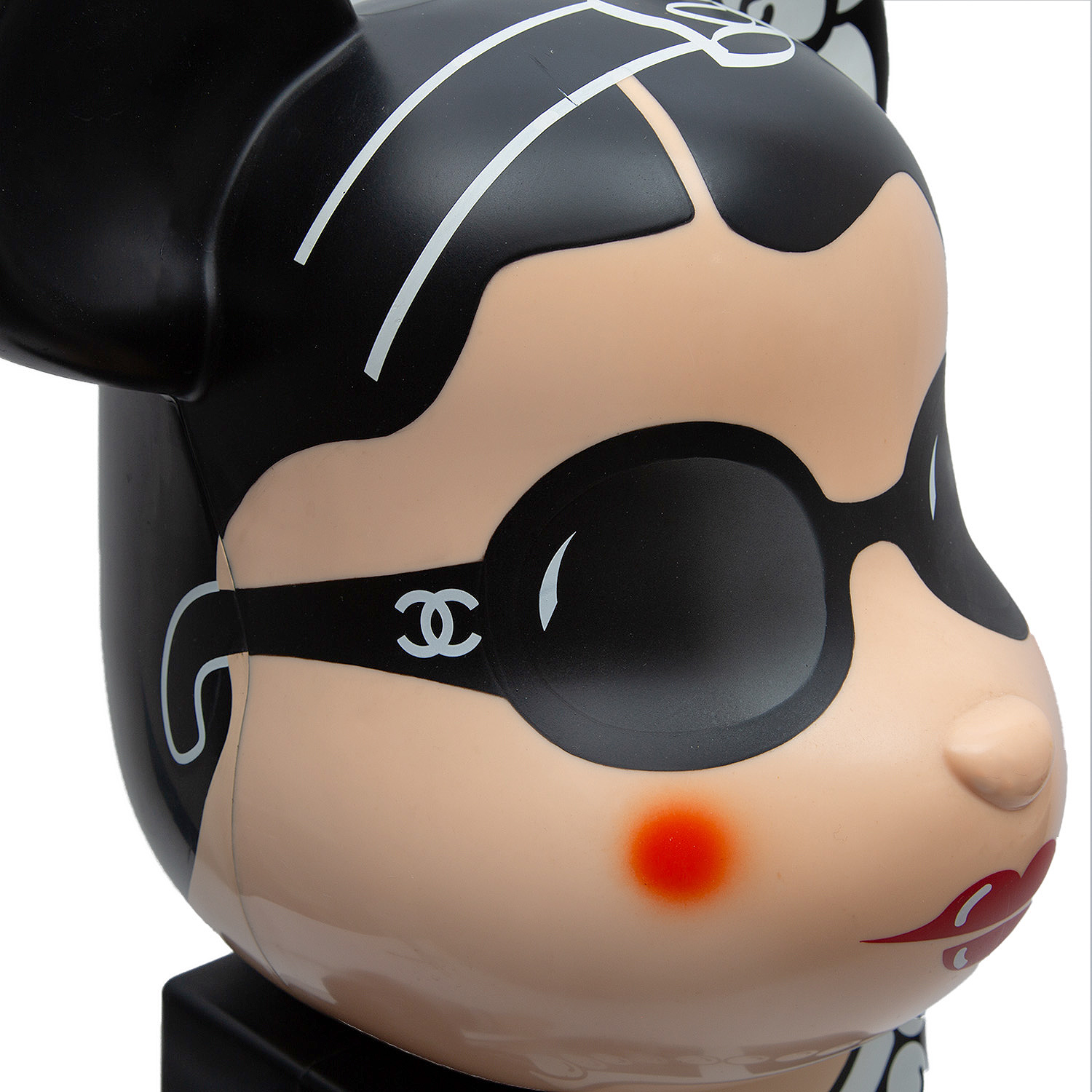 CHANEL x MEDICOM (Limited Edition), Be@rbrick 1000% - Coco Chanel - 2008 - Detail D2