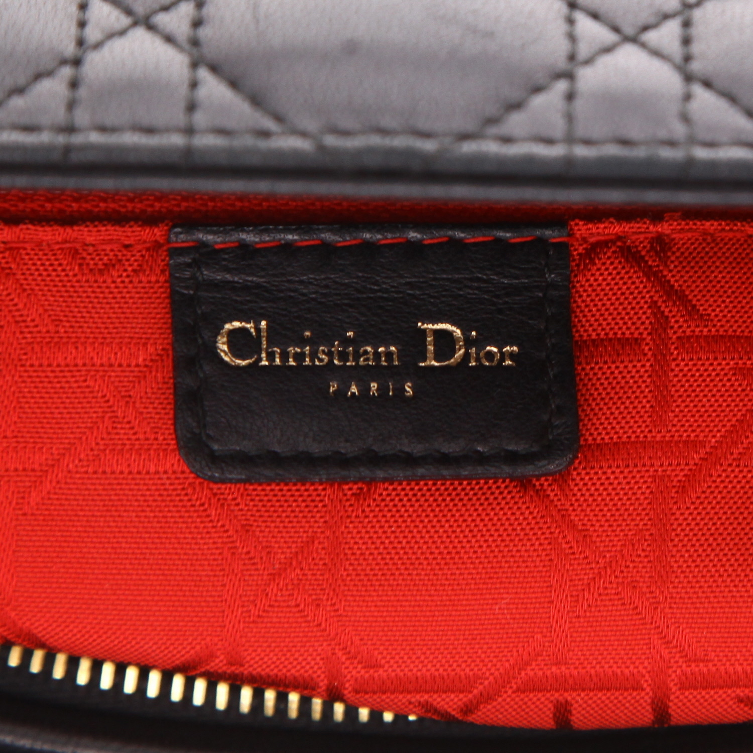 Dior  Lady Dior handbag  in black leather cannage - Detail D2