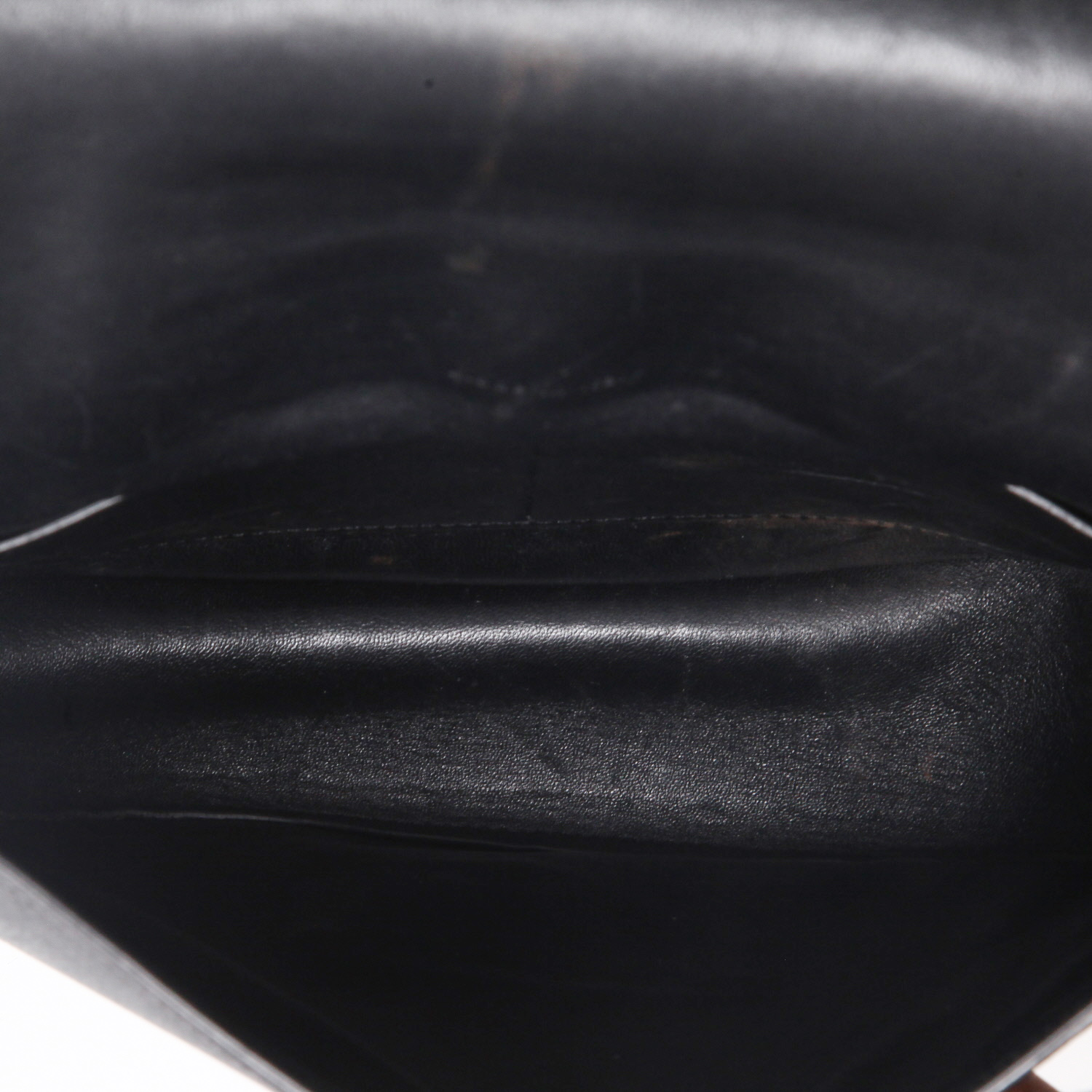 Bolso bandolera Celine  Trotteur en cuero granulado negro - Detail D3