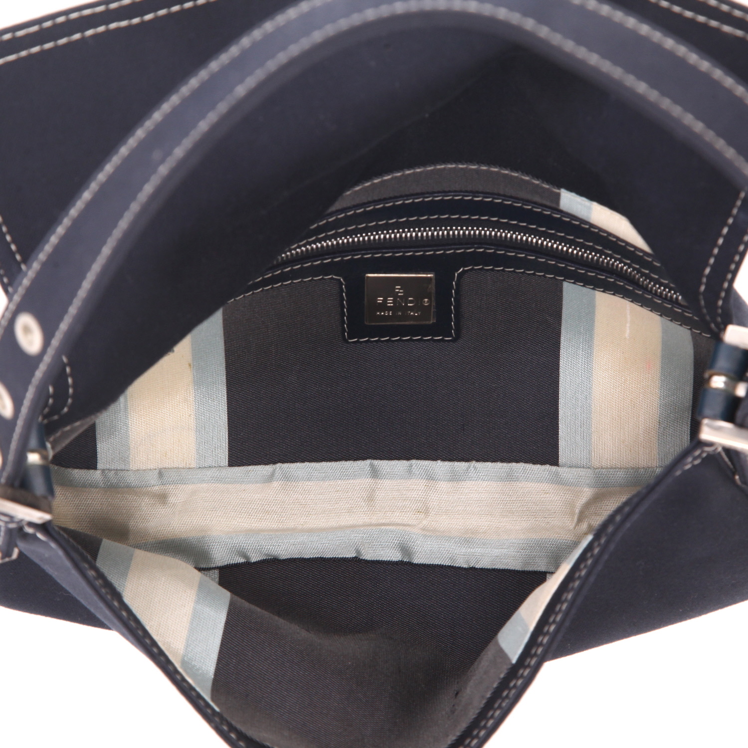 Bolso de mano Fendi  Baguette en lona azul - Detail D3