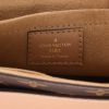 Bolso de mano Louis Vuitton  Marignan en lona Monogram y cuero marrón - Detail D2 thumbnail
