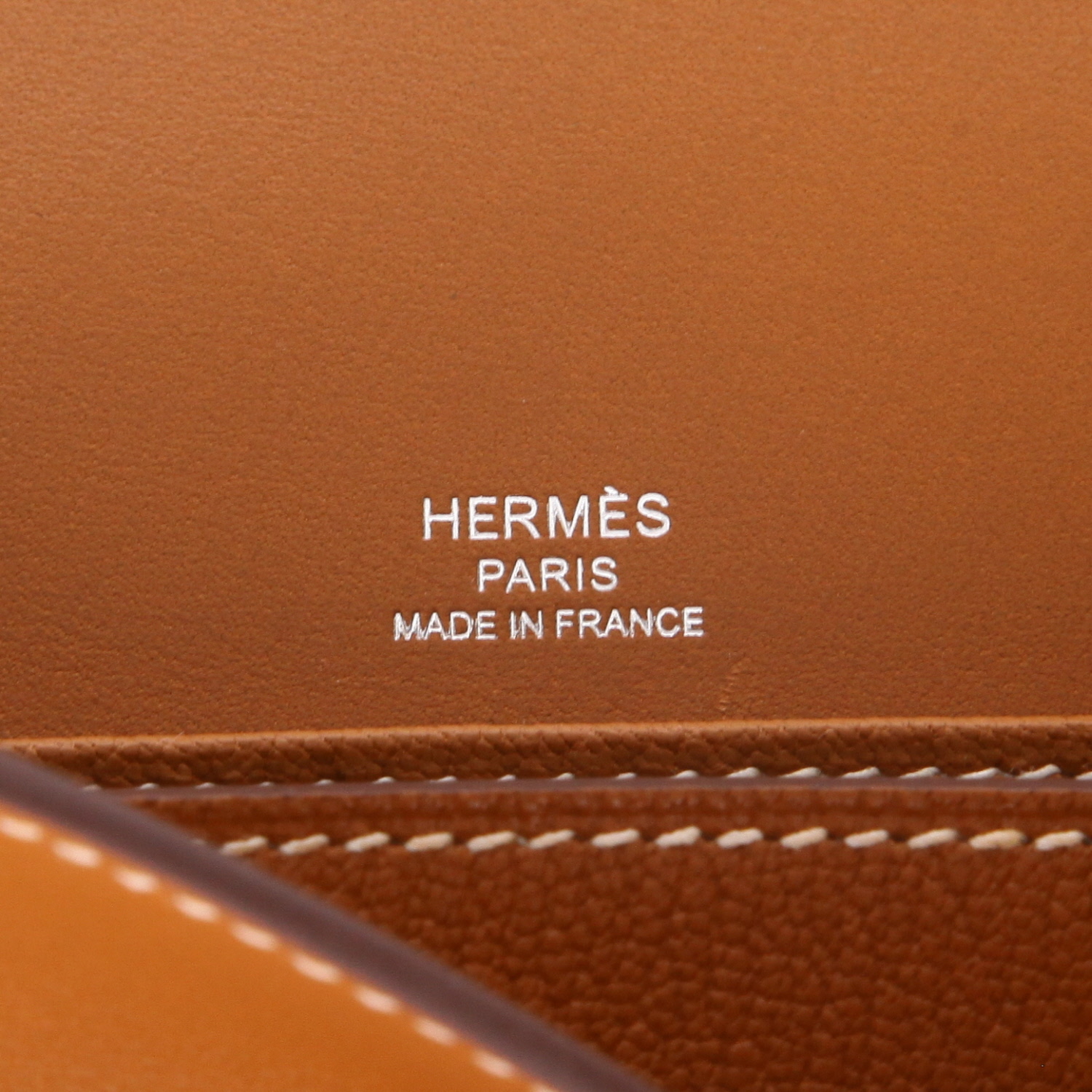 Hermès  Roulis shoulder bag  in gold Swift leather - Detail D2