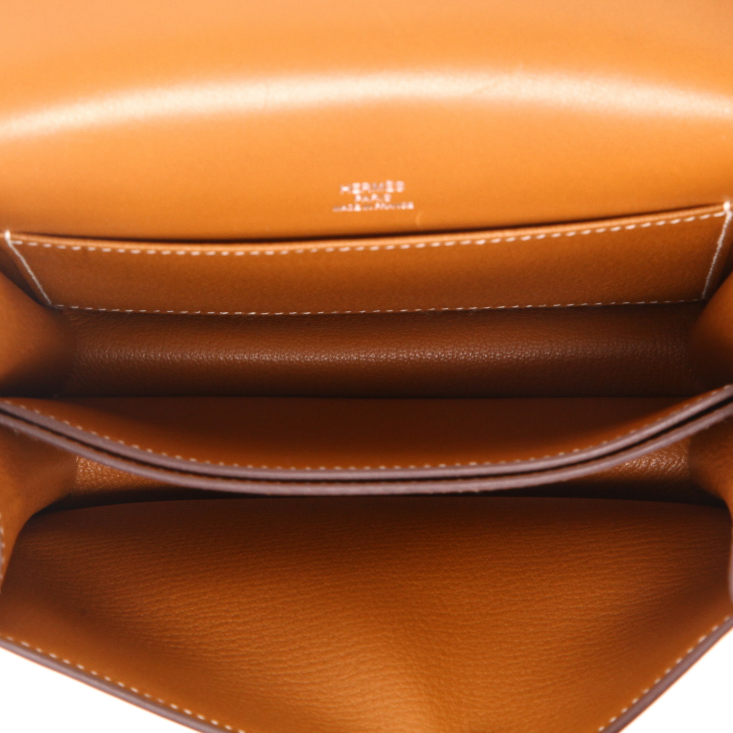 Hermès  Roulis shoulder bag  in gold Swift leather - Detail D3