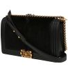 Chanel  Boy shoulder bag  in black leather  and black synthetic furr - 00pp thumbnail