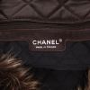 Sac à main Chanel   en cuir matelassé marron et fourrure marron - Detail D2 thumbnail