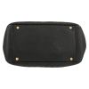 Bolso de mano Chanel   modelo pequeño  en cuero granulado acolchado negro - Detail D1 thumbnail