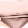 Bolsito de mano Dior  Abeille en cuero color rosa claro - Detail D3 thumbnail