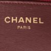 Chanel  Vintage handbag  in burgundy leather - Detail D2 thumbnail