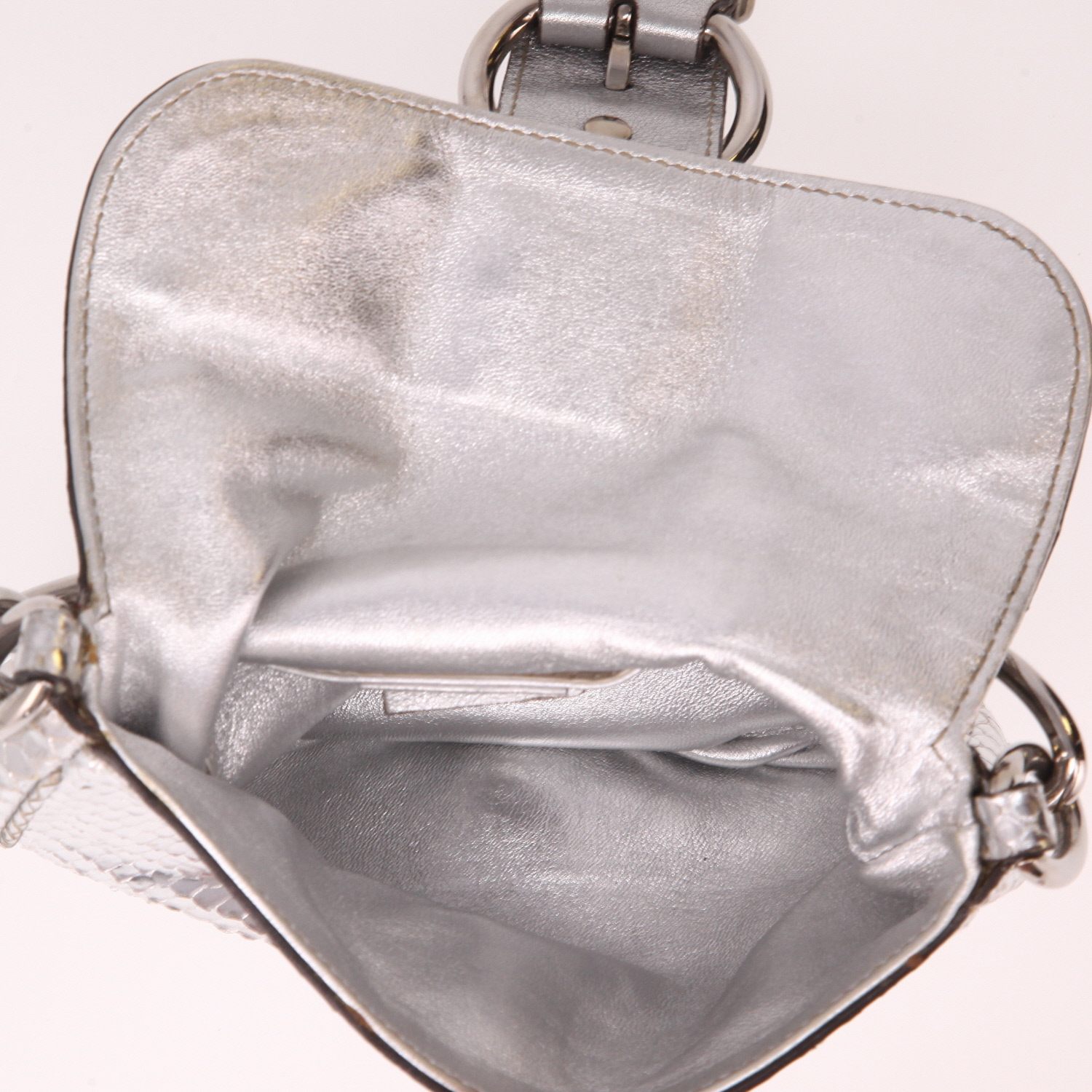 Gucci   mini  handbag  in silver python  and silver leather - Detail D3