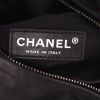 Chanel  Sac à dos backpack  in black leather - Detail D2 thumbnail