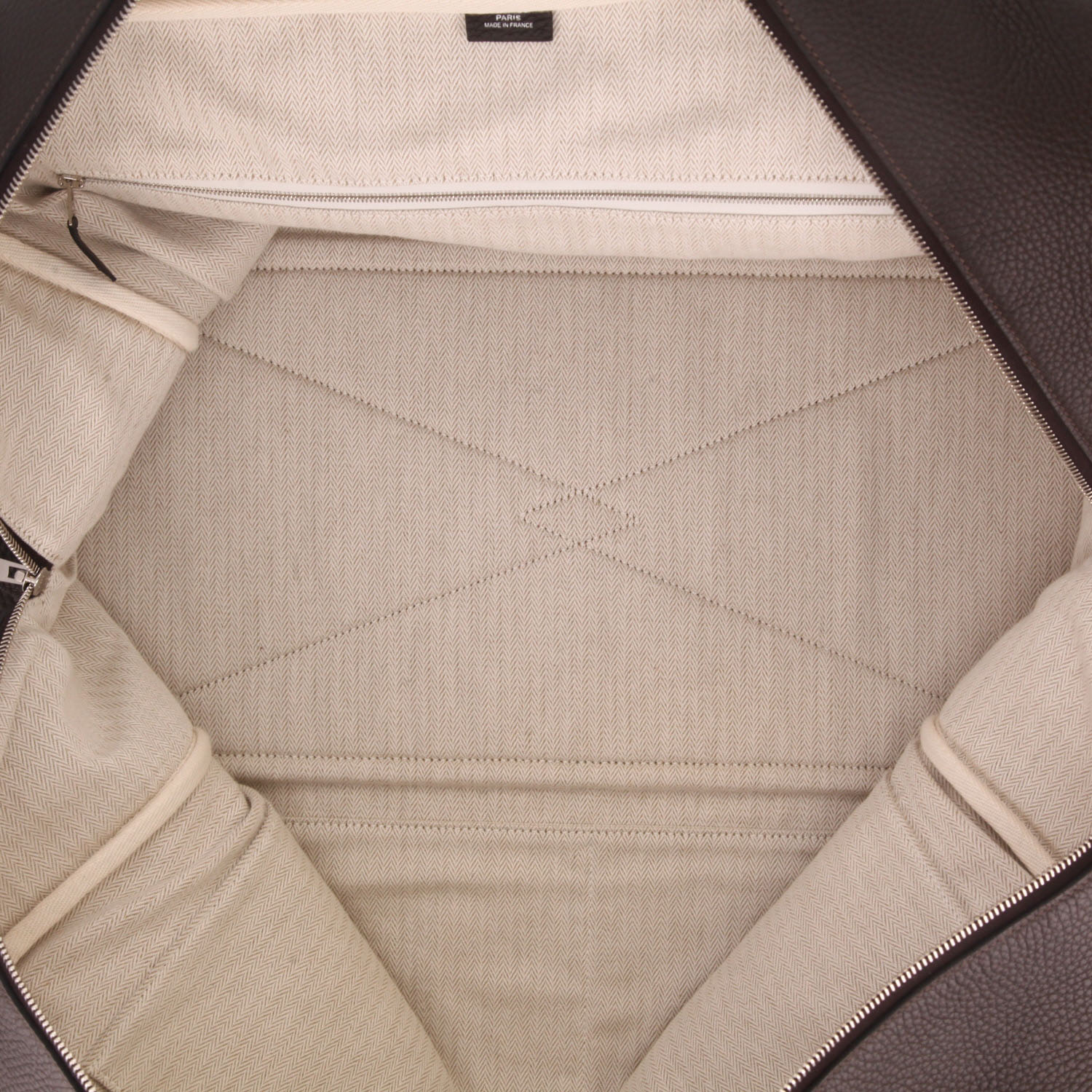 Sac de voyage Hermès  Victoria en cuir togo marron - Detail D7