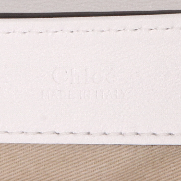 Bolso bandolera Chloé  C en cuero blanco - Detail D2