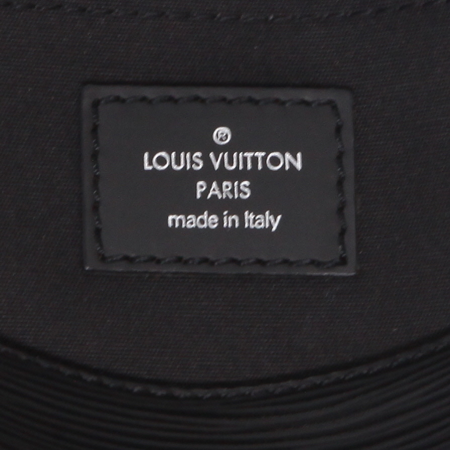 Bolso para llevar al hombro o en la mano Louis Vuitton  Ségur en cuero Epi negro - Detail D2