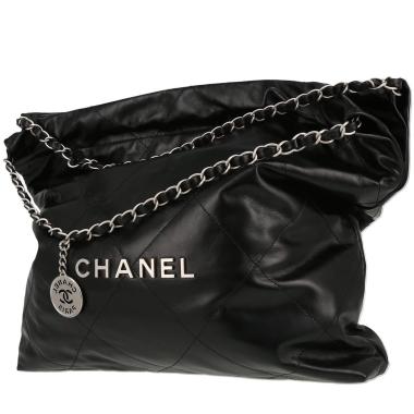 Chanel 22 shopping bag in black leather