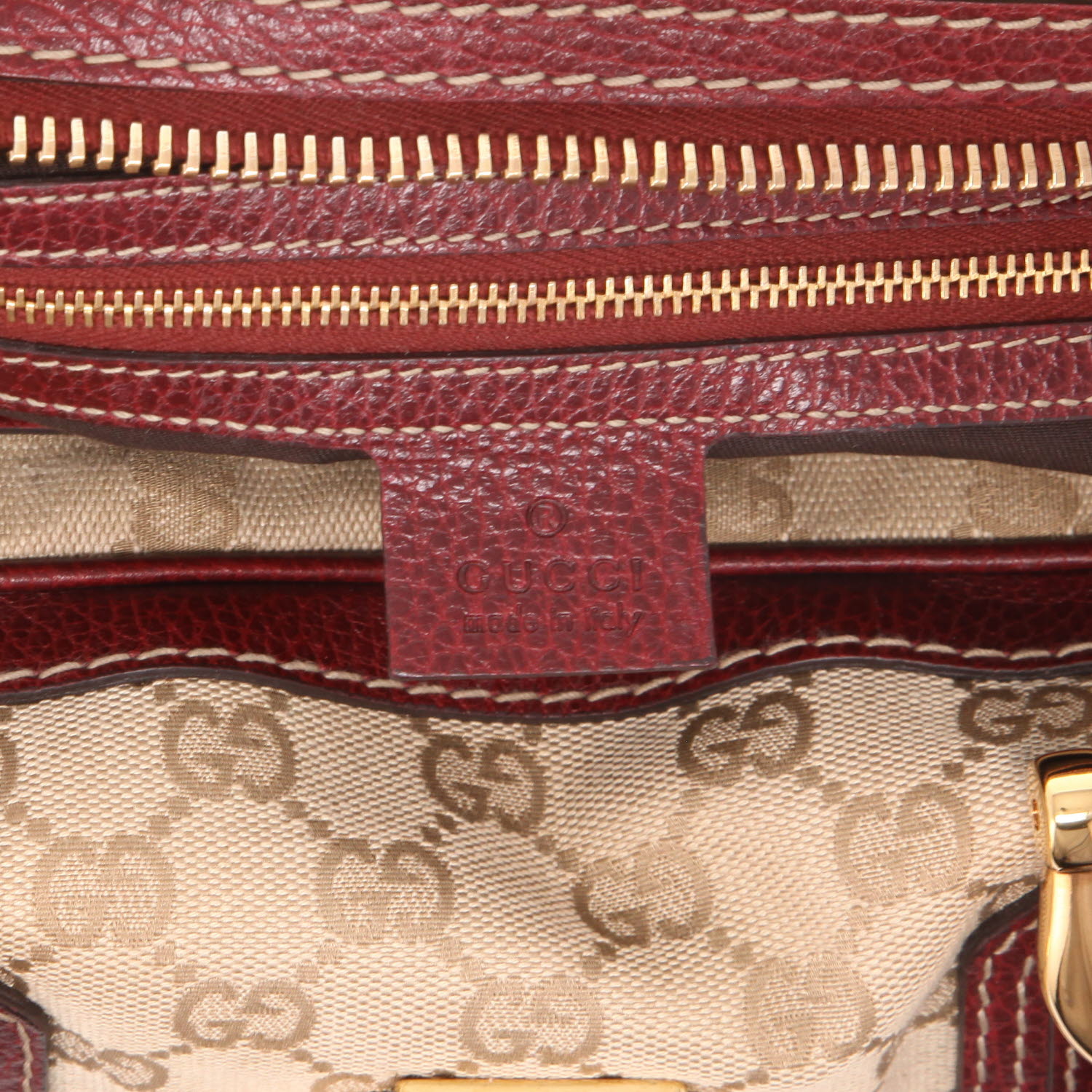 Gucci  Aviatrix handbag  in beige logo canvas  and burgundy leather - Detail D2