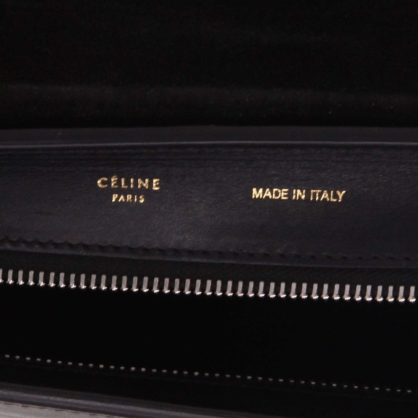 Celine  Trapeze handbag  in black, white and red leather - Detail D2