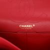 Chanel   handbag  in pink quilted leather - Detail D2 thumbnail