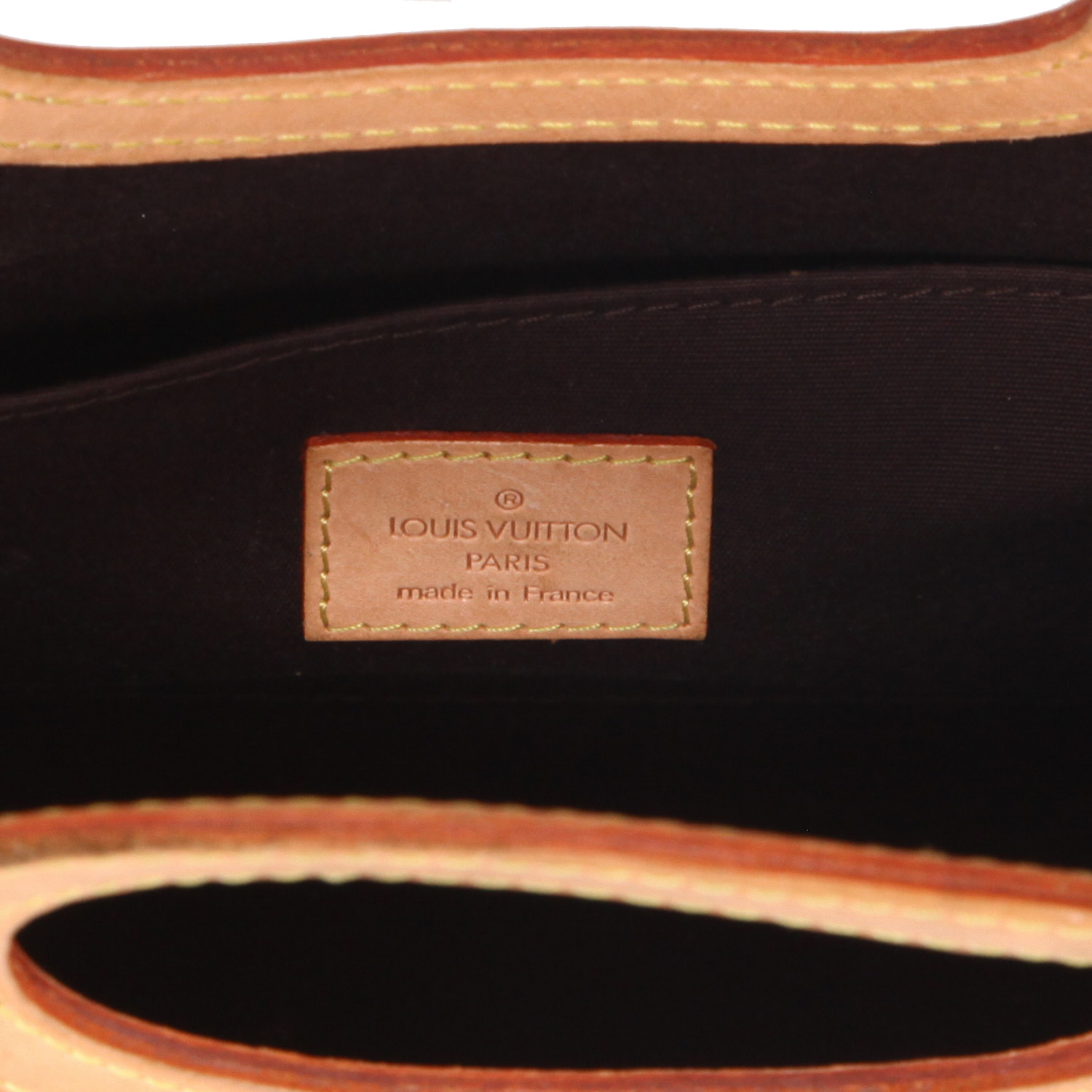 Louis Vuitton  Roxbury bag worn on the shoulder or carried in the hand  in burgundy monogram patent leather  and natural leather - Detail D2