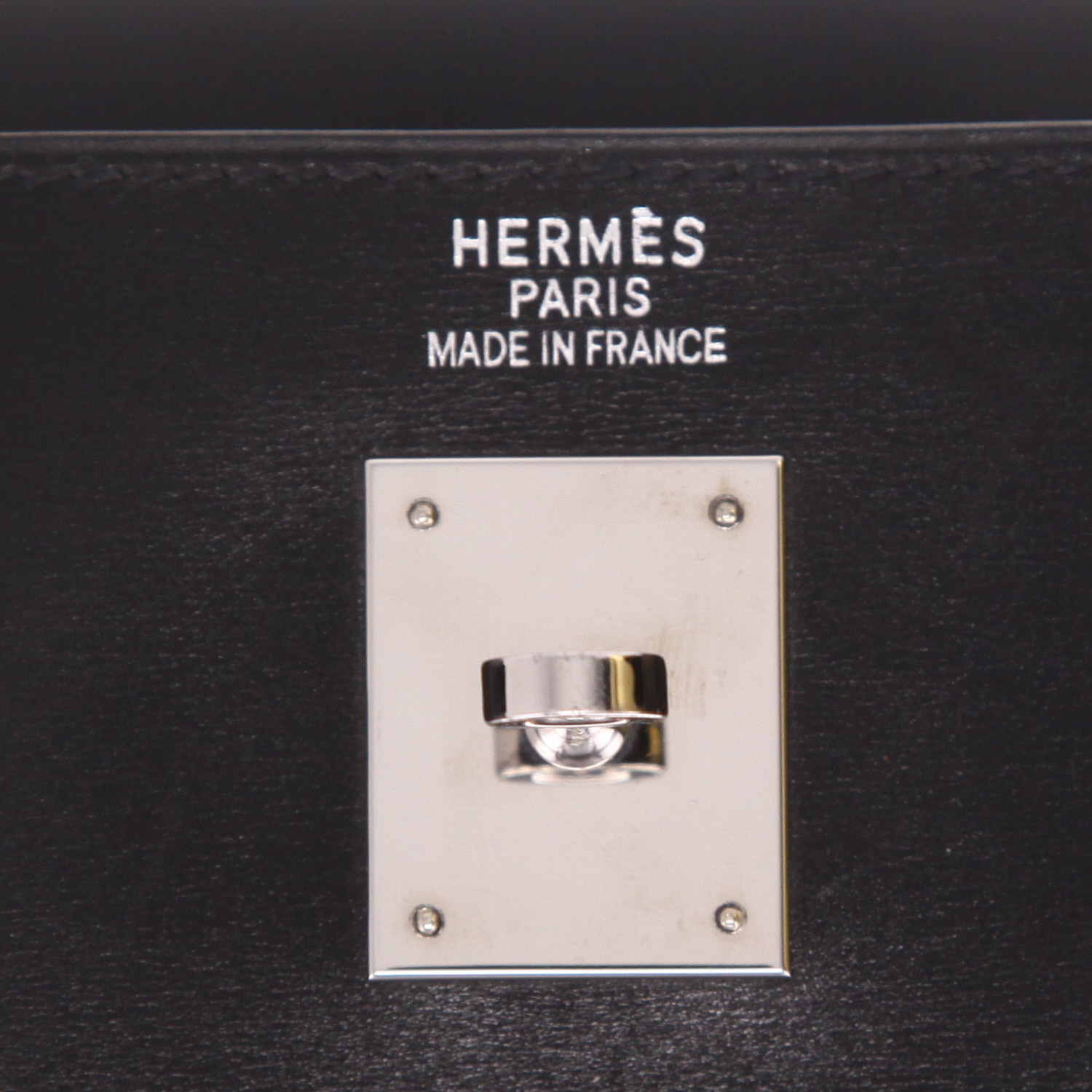 Hermès  Kelly 35 cm handbag  in black box leather - Detail D2