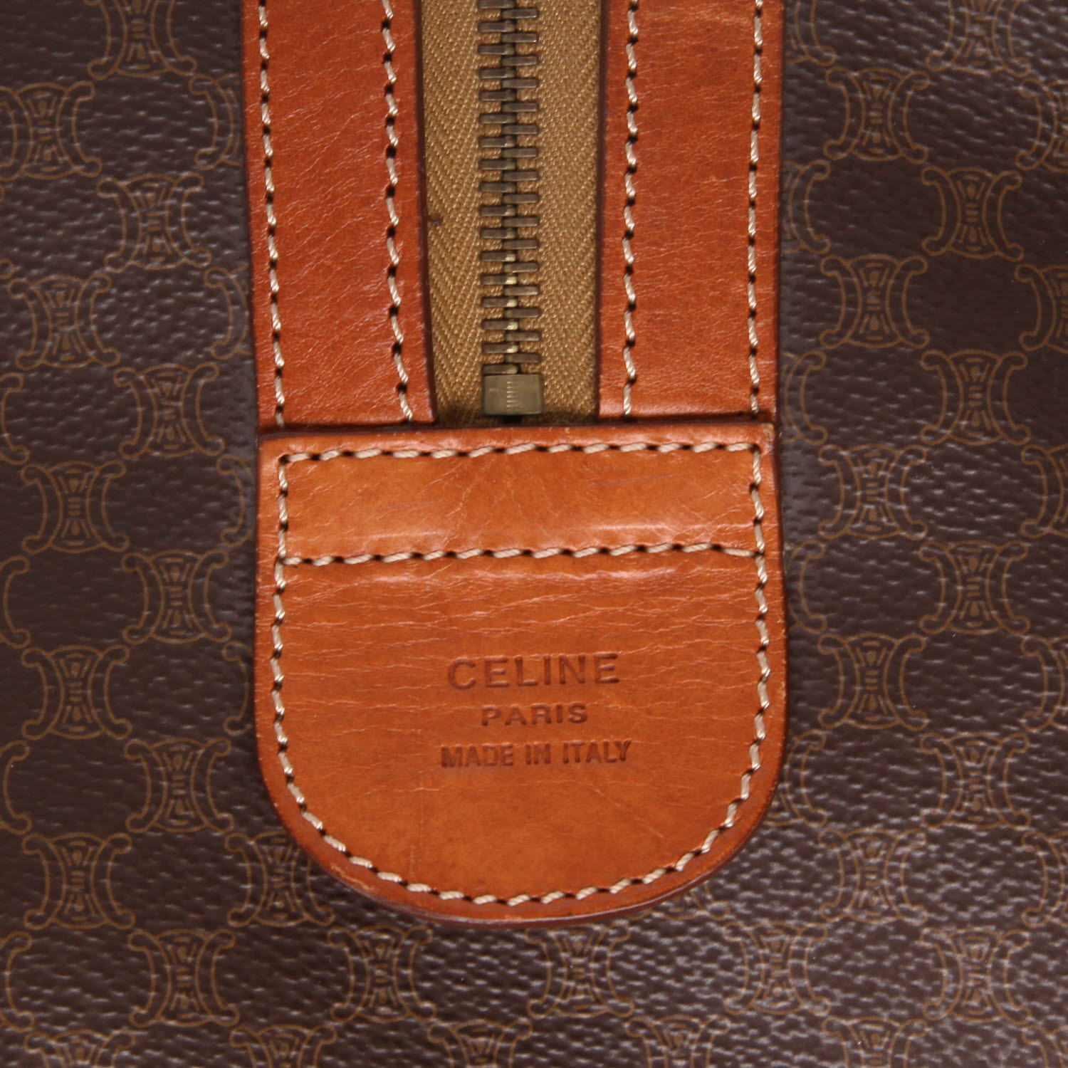 Borsa da viaggio Celine   in tela "Triomphe" marrone e pelle marrone - Detail D2