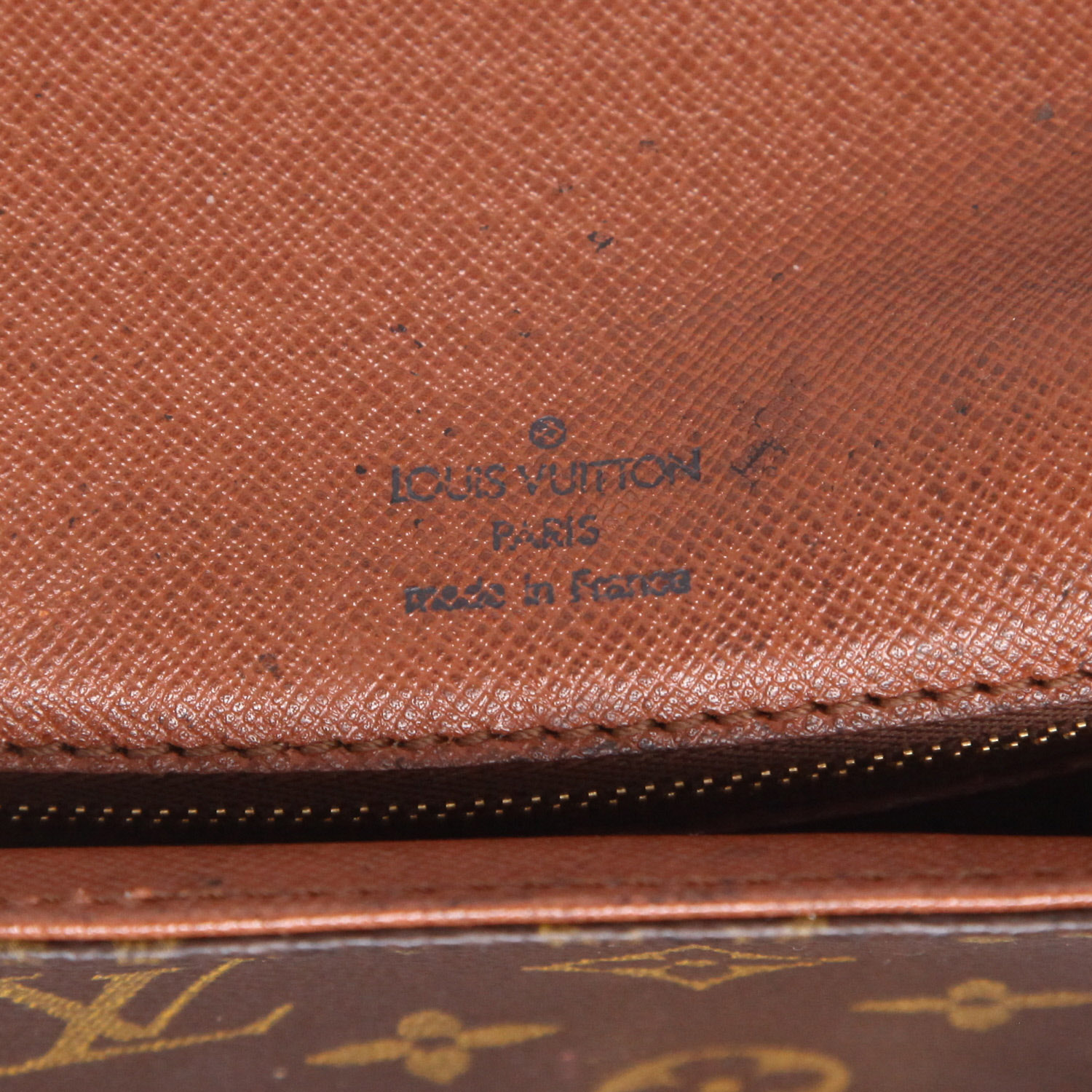 Sac bandoulière Louis Vuitton  Chantilly en toile monogram marron et cuir naturel - Detail D2