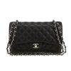 Chanel  Timeless Jumbo shoulder bag  in black quilted grained leather - 360 thumbnail