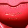 Bolso bandolera Dior  Bobby modelo pequeño  en cuero rojo - Detail D2 thumbnail