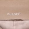 Chanel  Baguette handbag  in varnished pink canvas - Detail D2 thumbnail